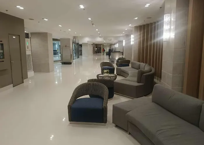 Sea Residences Golden Escape Condotel * Manila