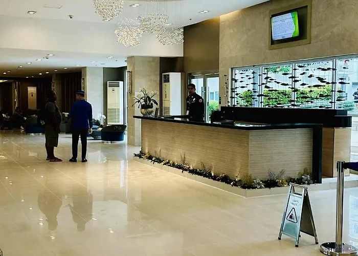 Sea Residences Golden Escape Condotel Apartment